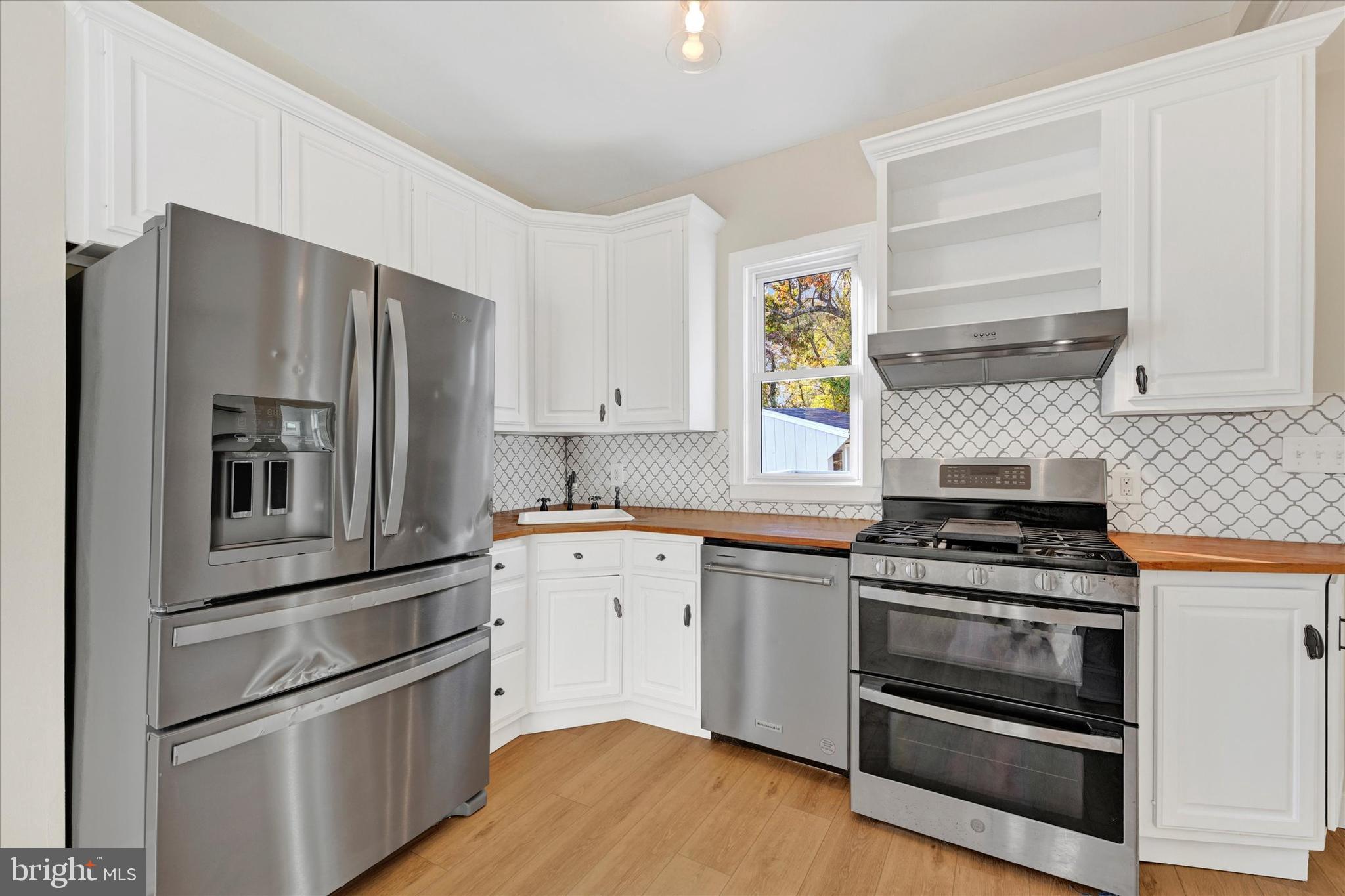 3113 CALIFORNIA AVENUE