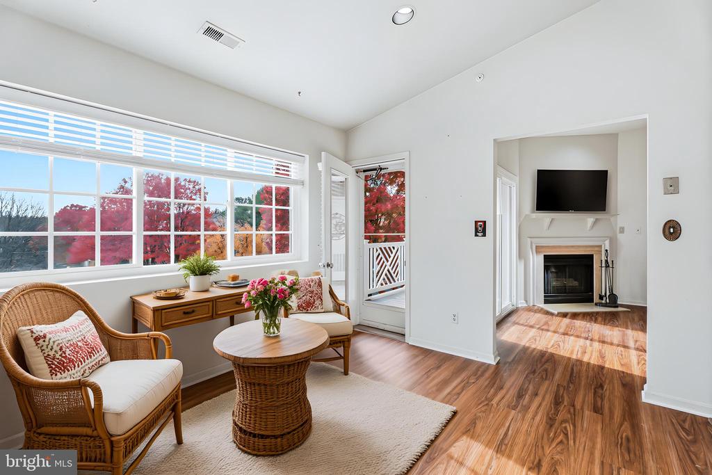 10 BANDON COURT 301