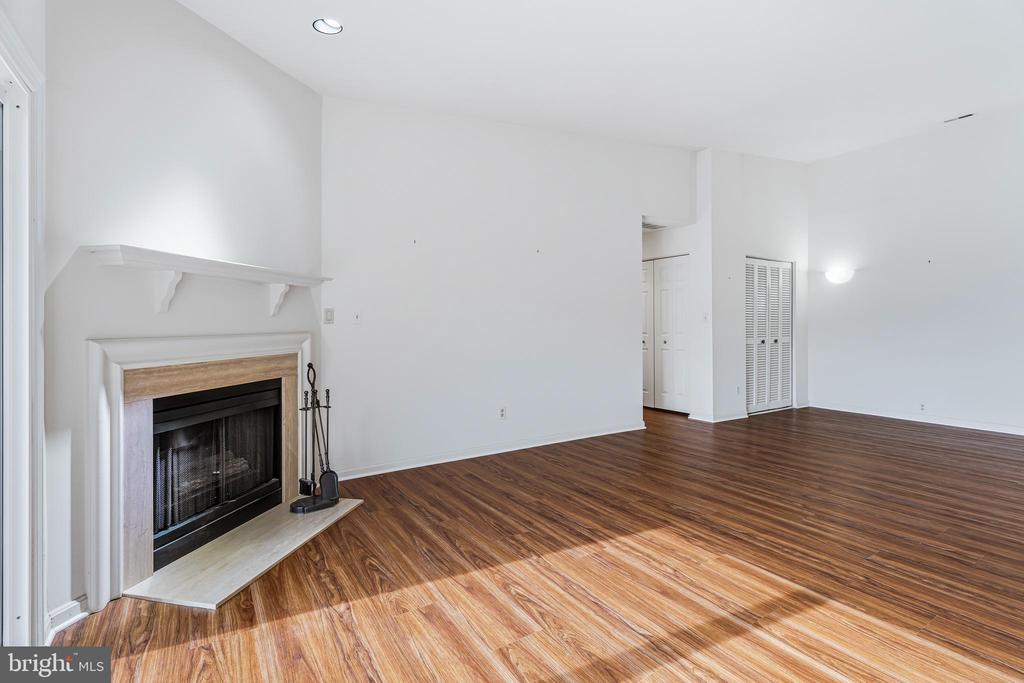 10 BANDON COURT 301