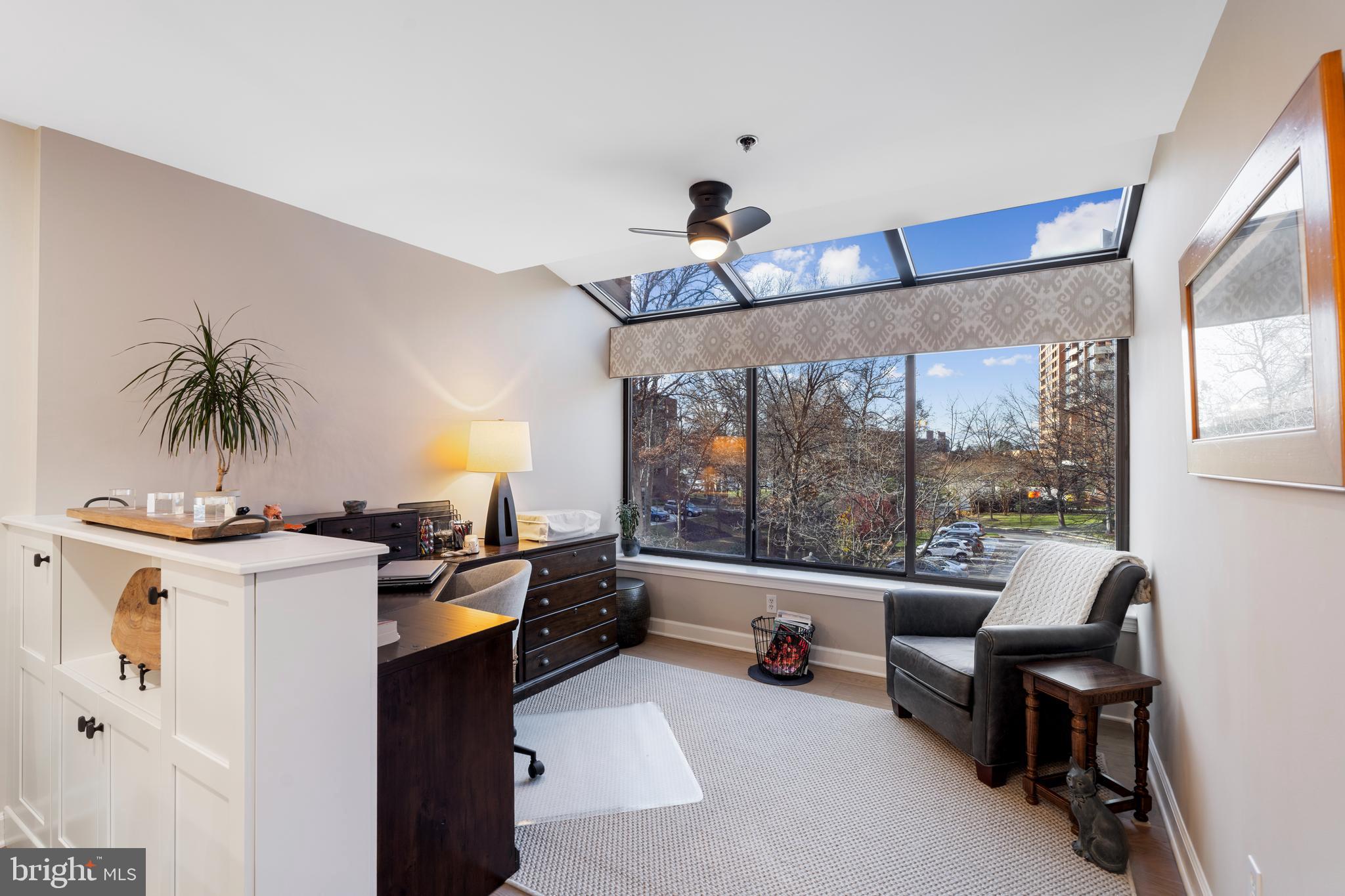 2 SOUTHERLY COURT 302