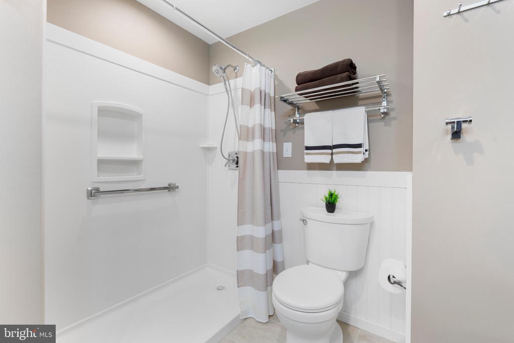 2 SOUTHERLY COURT 302