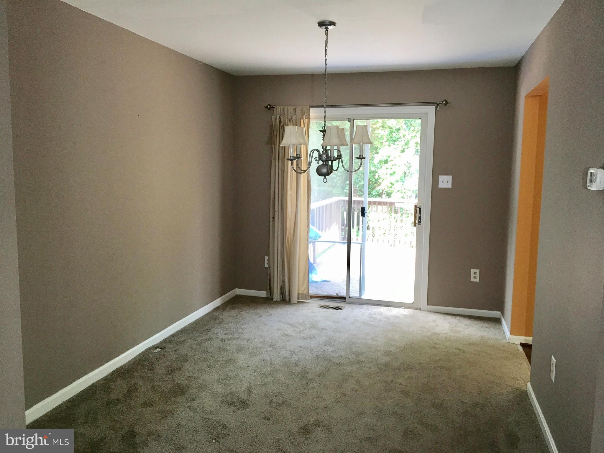 24 HIDDENCREEK COURT