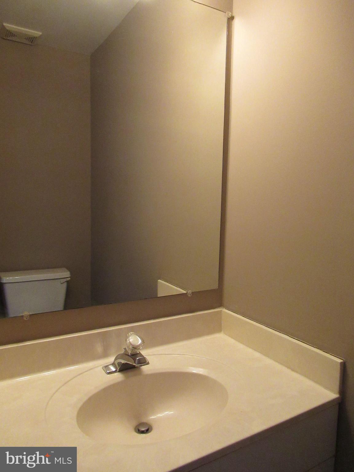 24 HIDDENCREEK COURT