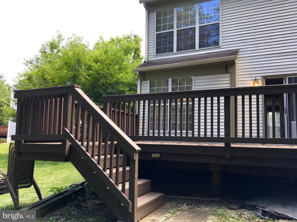 24 HIDDENCREEK COURT