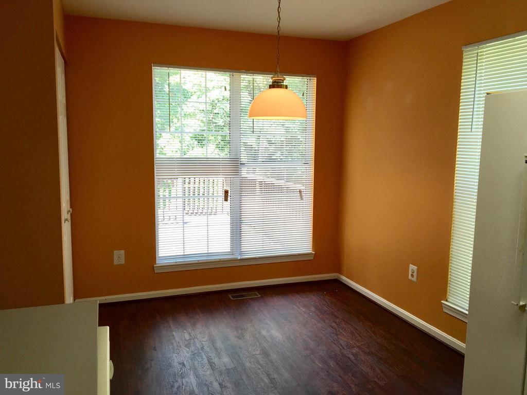 24 HIDDENCREEK COURT