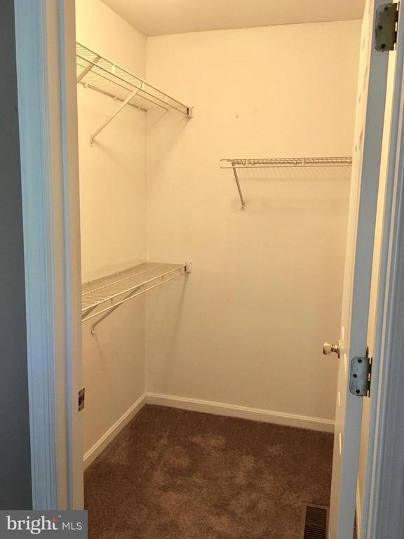 24 HIDDENCREEK COURT
