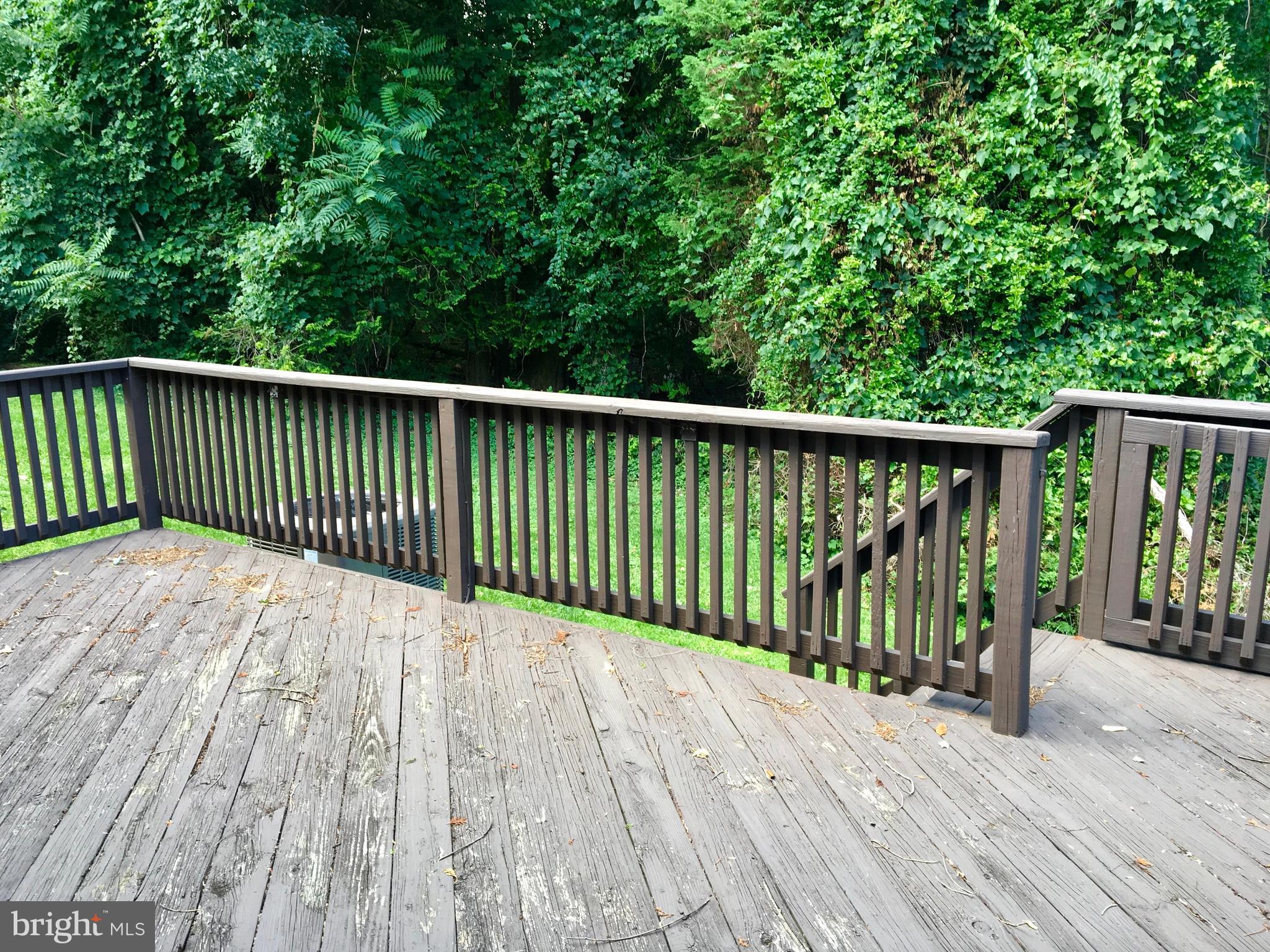 24 HIDDENCREEK COURT