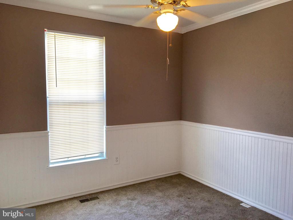 24 HIDDENCREEK COURT