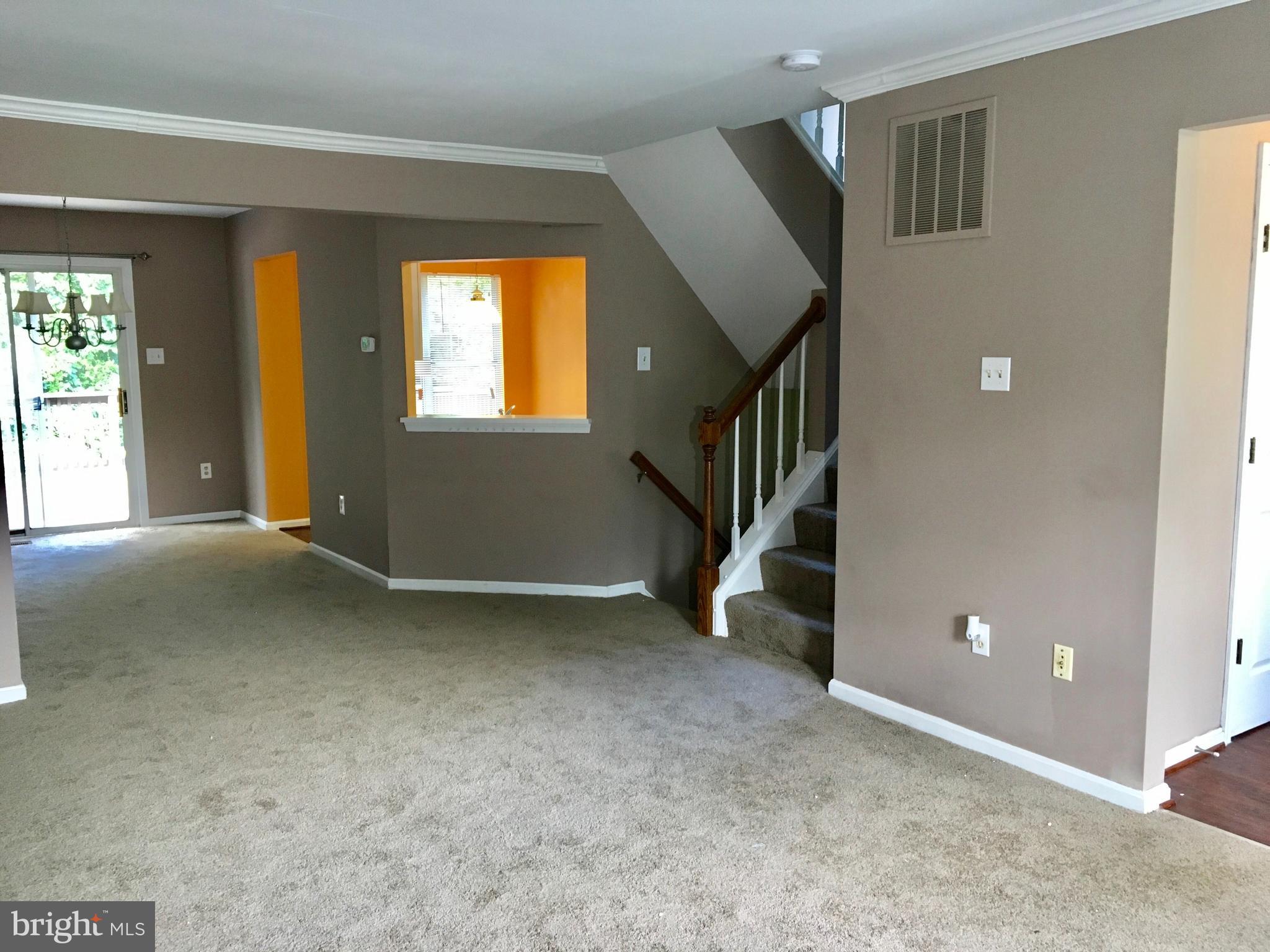 24 HIDDENCREEK COURT