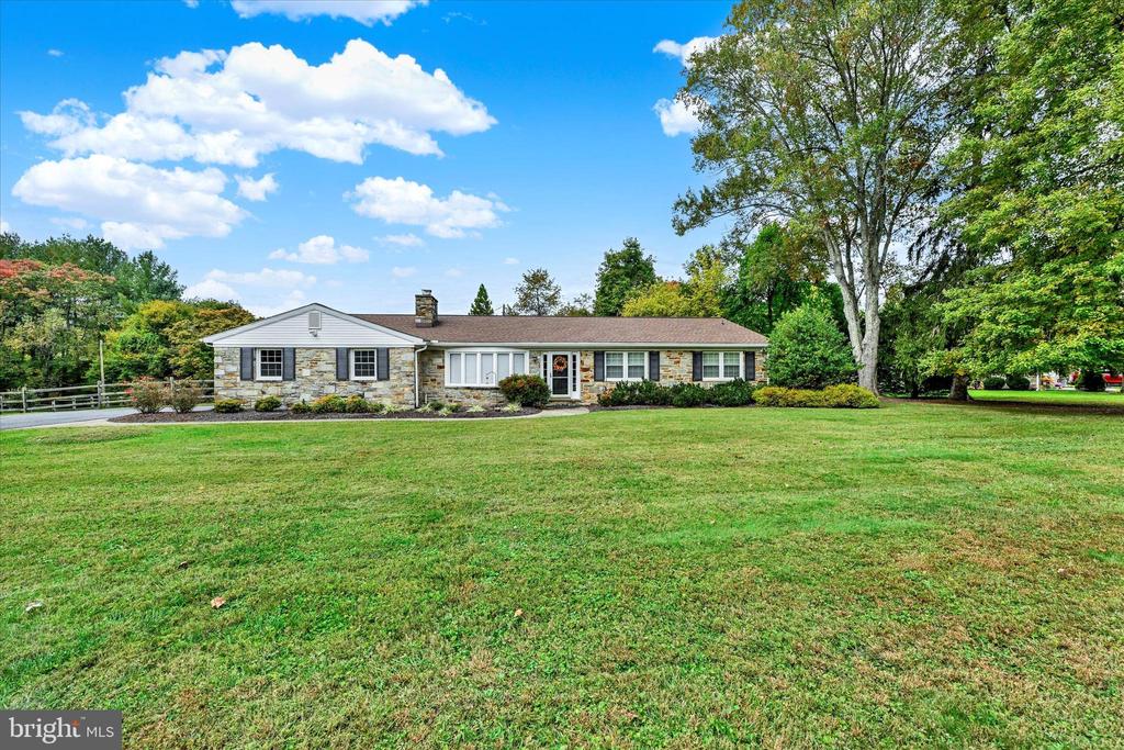 1 WINDEMERE PARKWAY