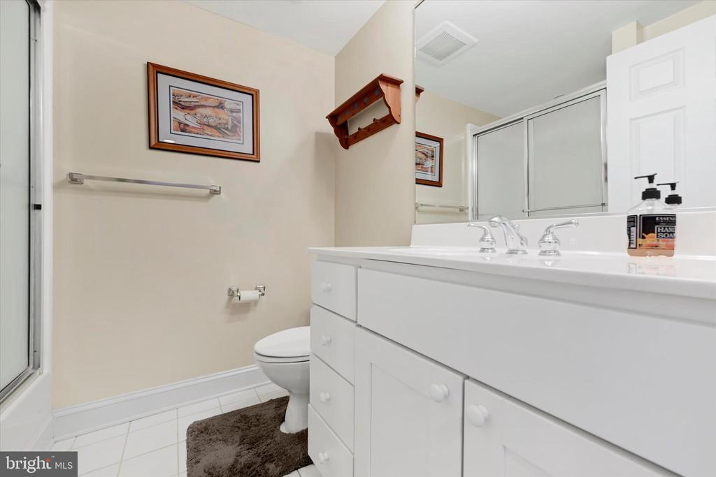 1 WINDEMERE PARKWAY