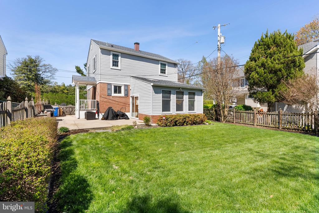 907 ARRAN ROAD