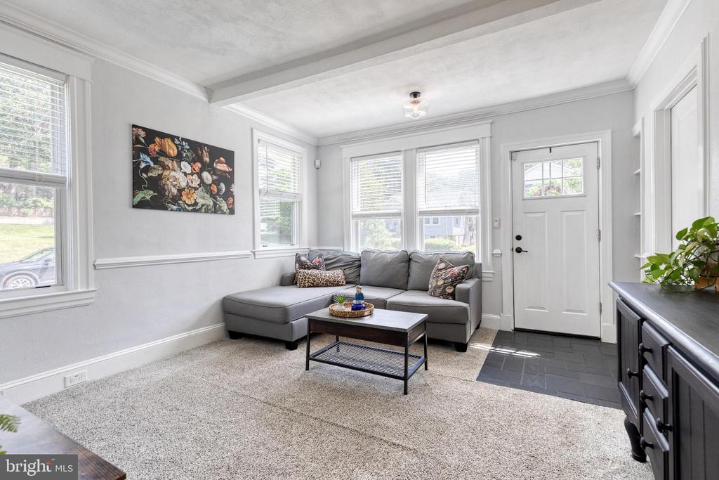 6504 MAPLEWOOD ROAD