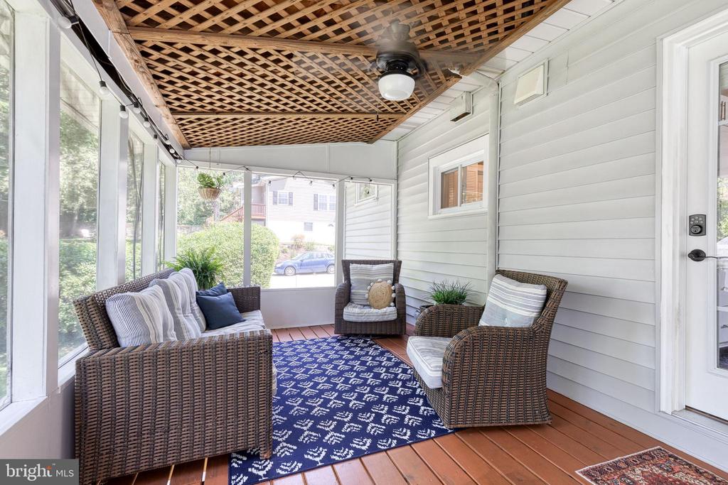6504 MAPLEWOOD ROAD