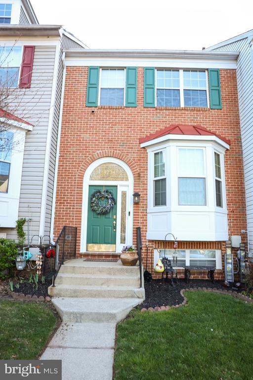 4234 HUNTSHIRE ROAD