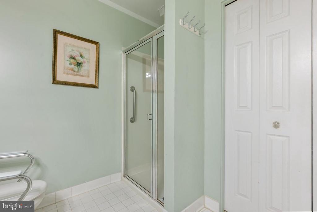 400 PLUMBRIDGE COURT 102