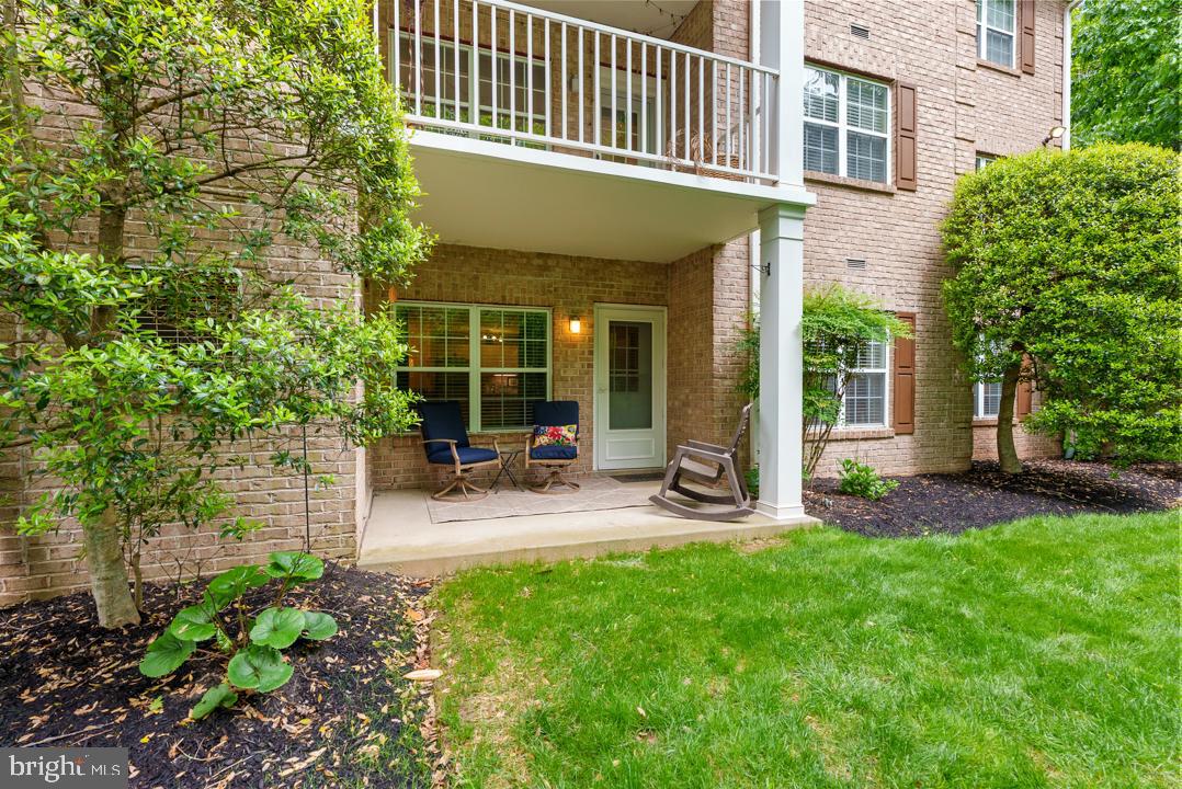 400 PLUMBRIDGE COURT 102