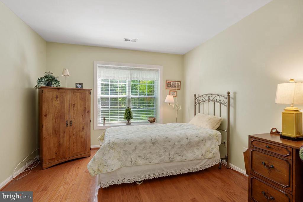 400 PLUMBRIDGE COURT 102