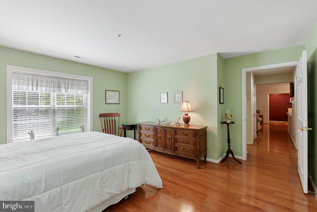 400 PLUMBRIDGE COURT 102