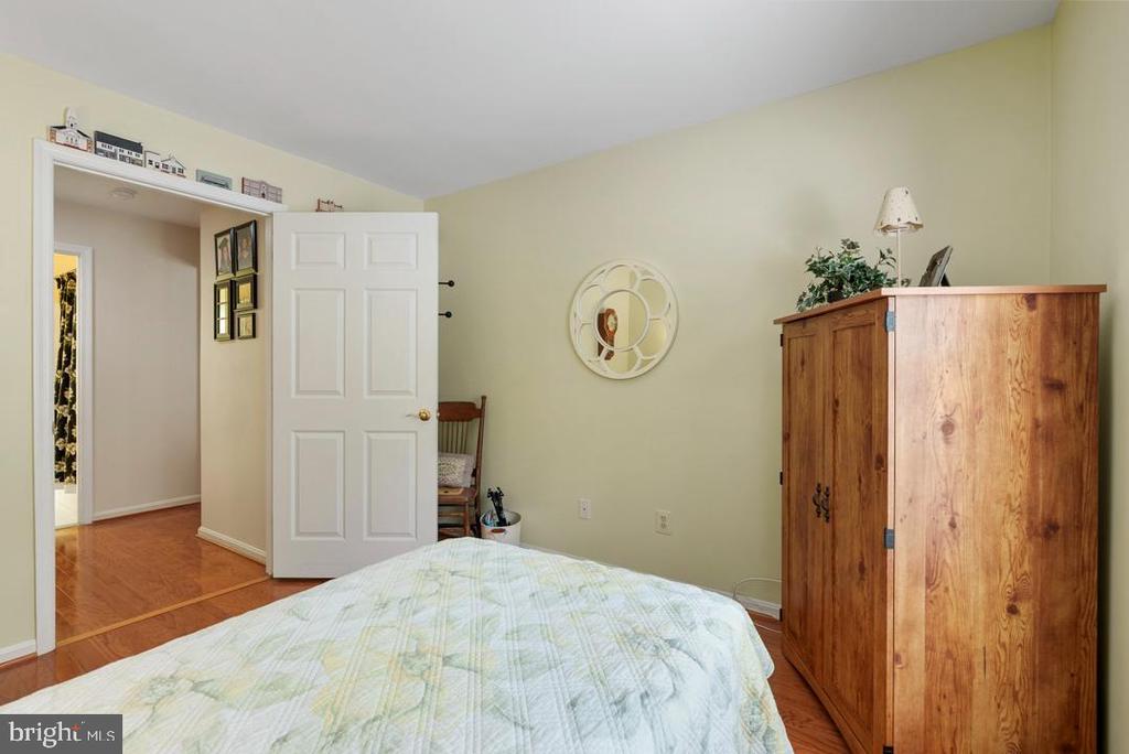400 PLUMBRIDGE COURT 102