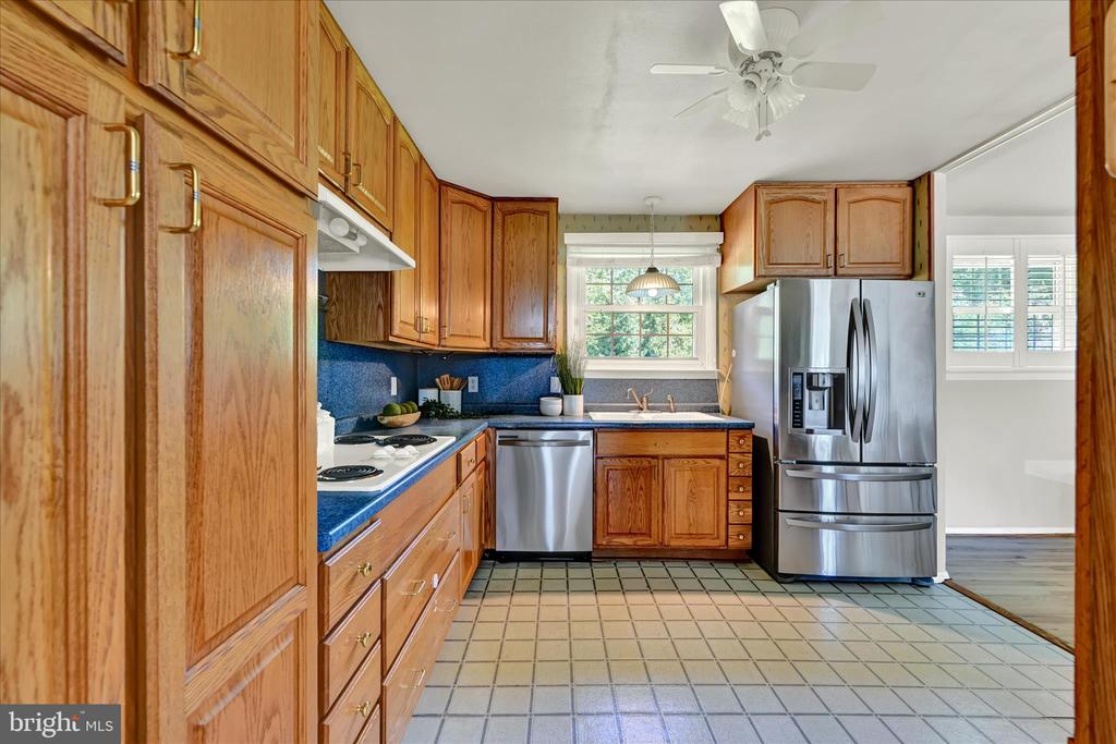 2104 TRIANDOS DRIVE