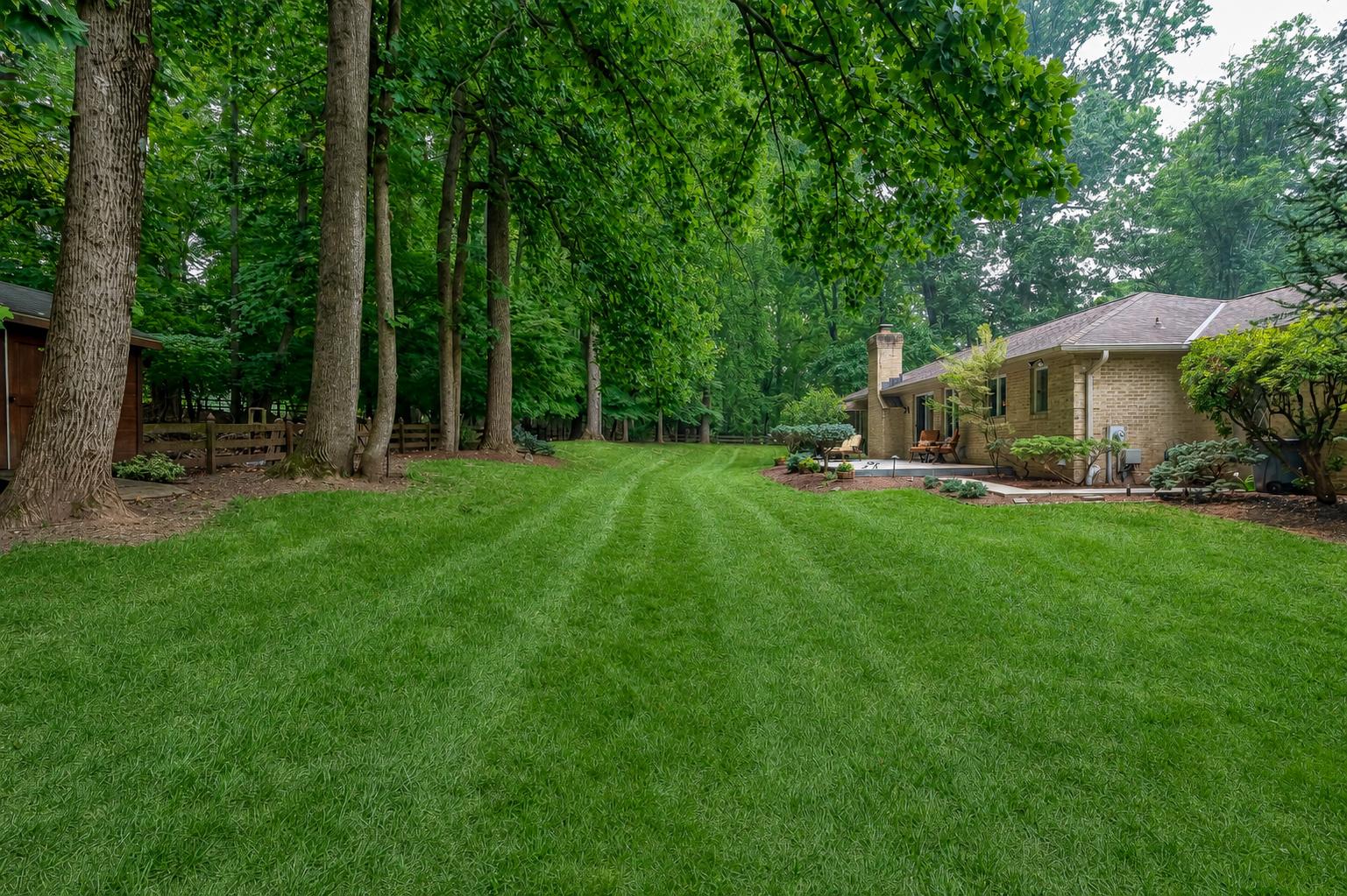1421 AUTUMN LEAF ROAD