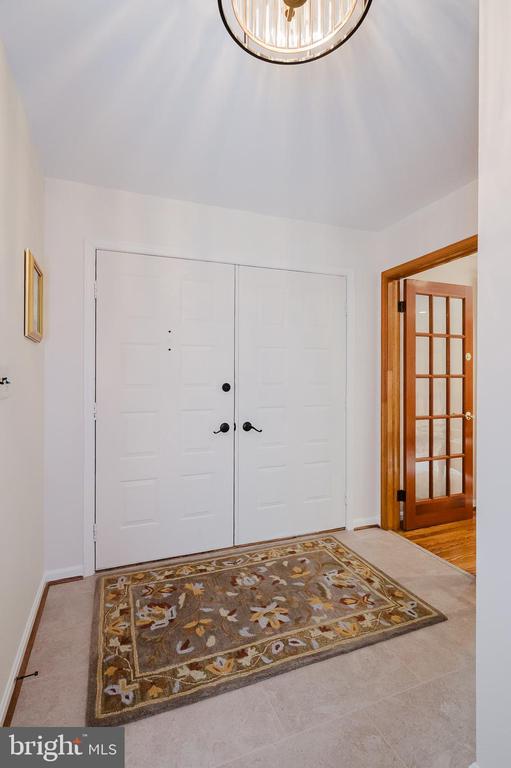 1421 AUTUMN LEAF ROAD