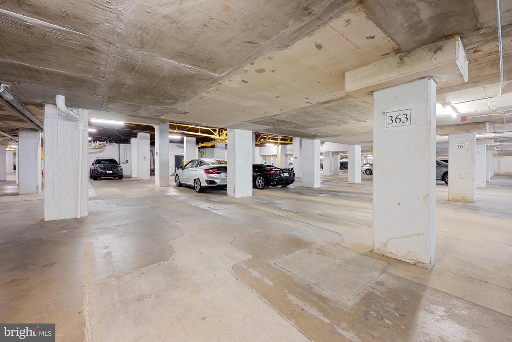205 E JOPPA ROAD Unit: 2003