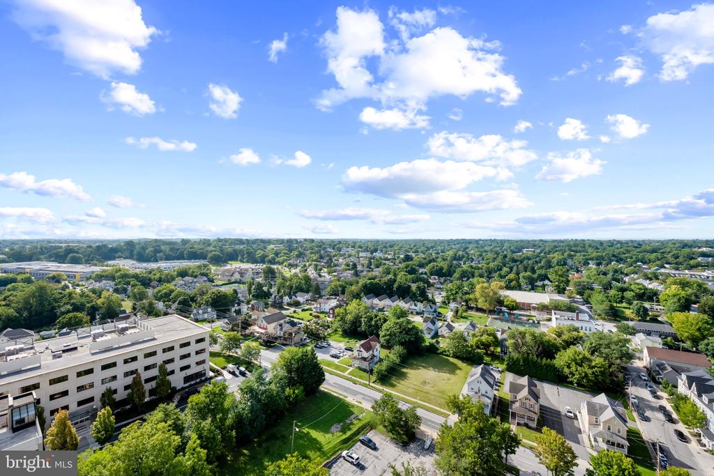205 E JOPPA ROAD Unit: 2003