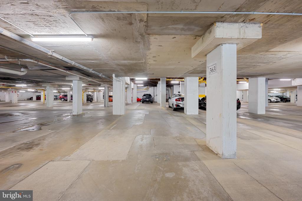 205 E JOPPA ROAD Unit: 2003