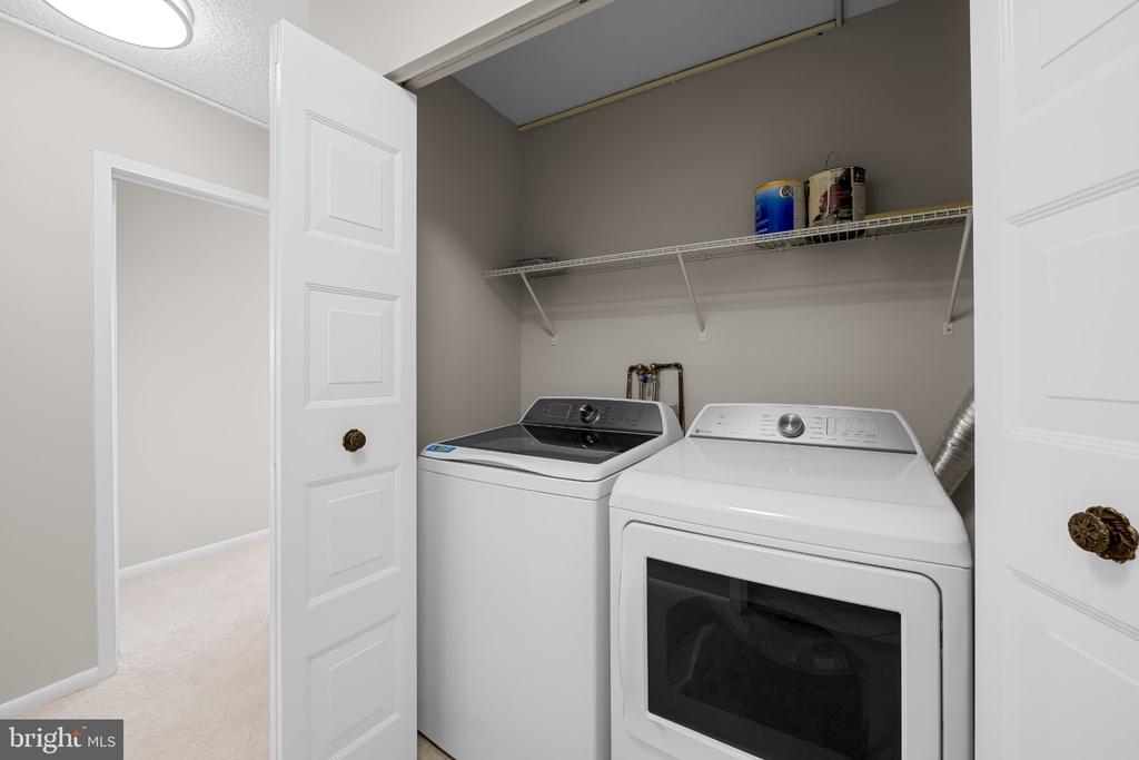 205 E JOPPA ROAD Unit: 2003