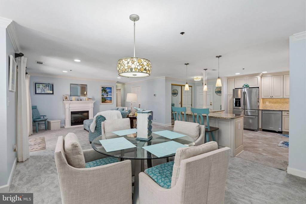 3 SOUTHERLY COURT Unit: 102