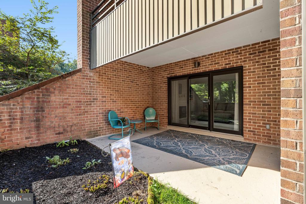 3 SOUTHERLY COURT Unit: 102