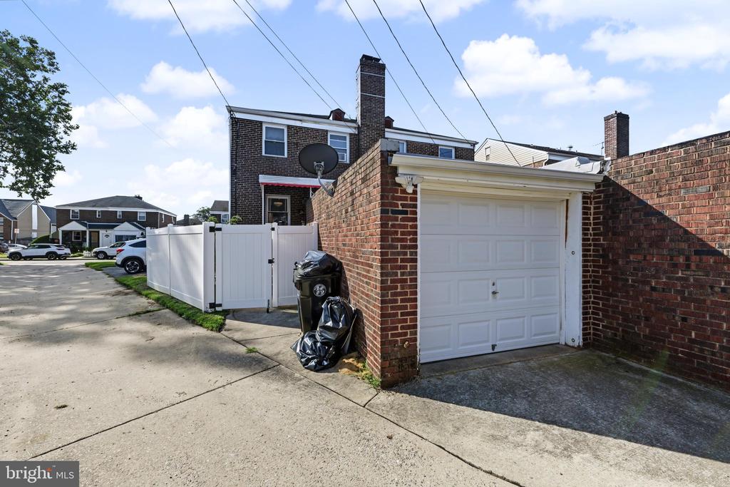106 KENTWAY