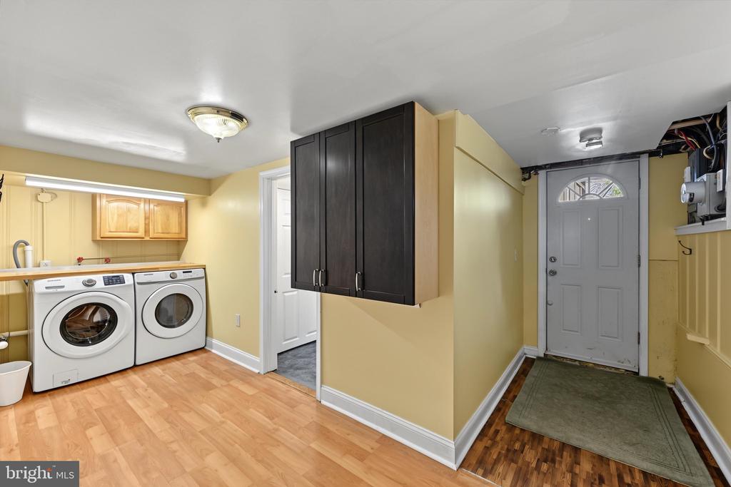 106 KENTWAY