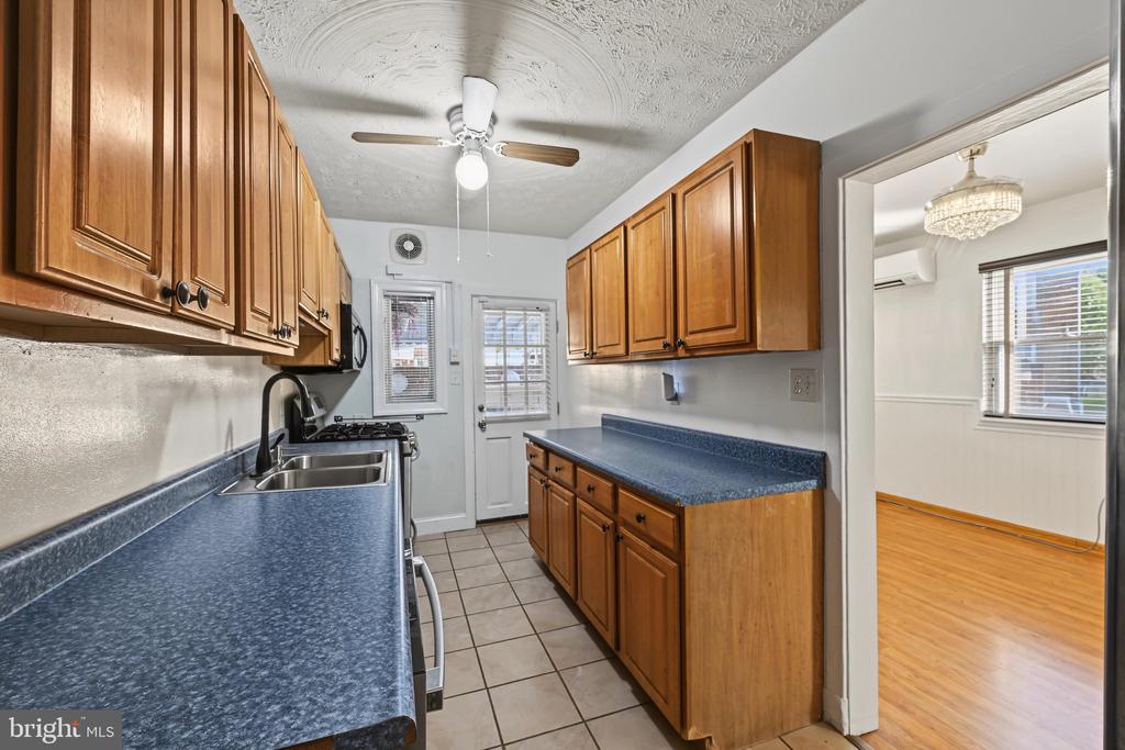 106 KENTWAY