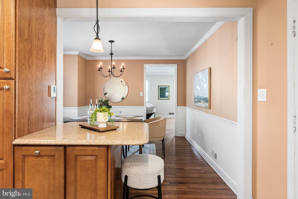 106 OVERCREST ROAD