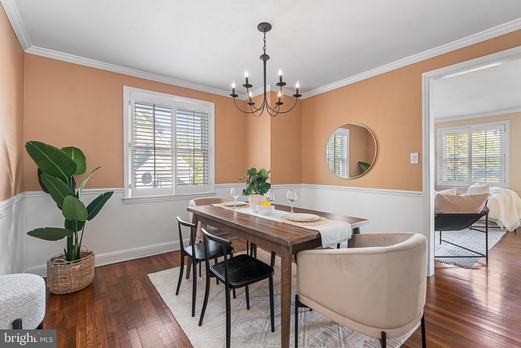 106 OVERCREST ROAD