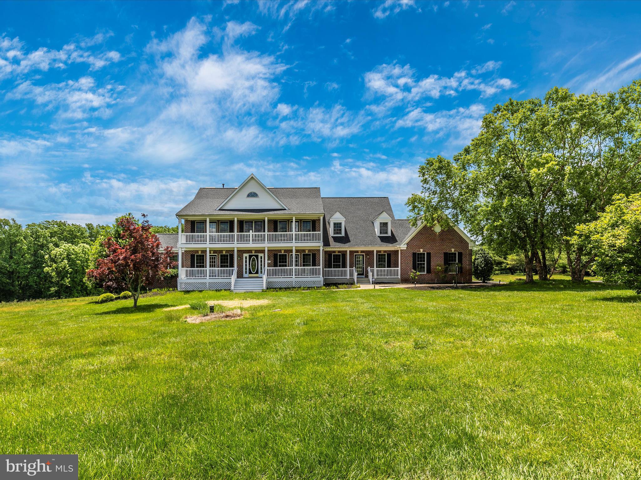 3304 Grayling Dr
