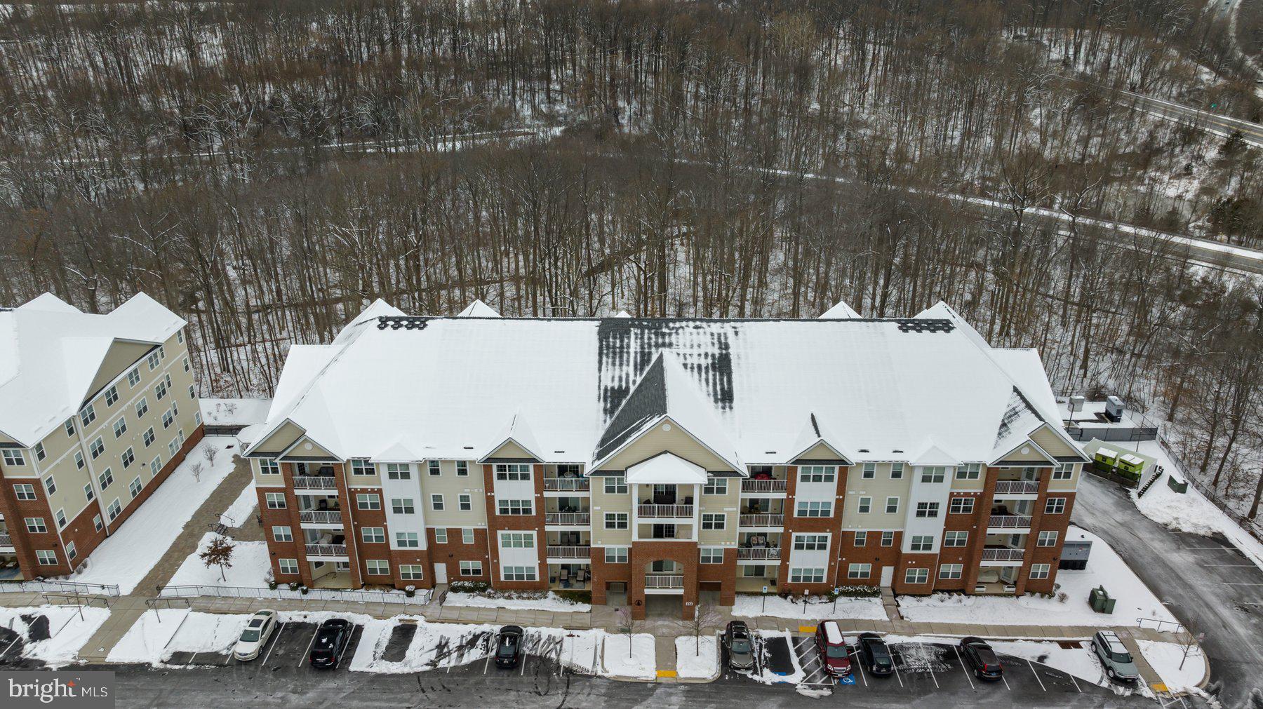 634 Wallingford ROAD Unit: 4F