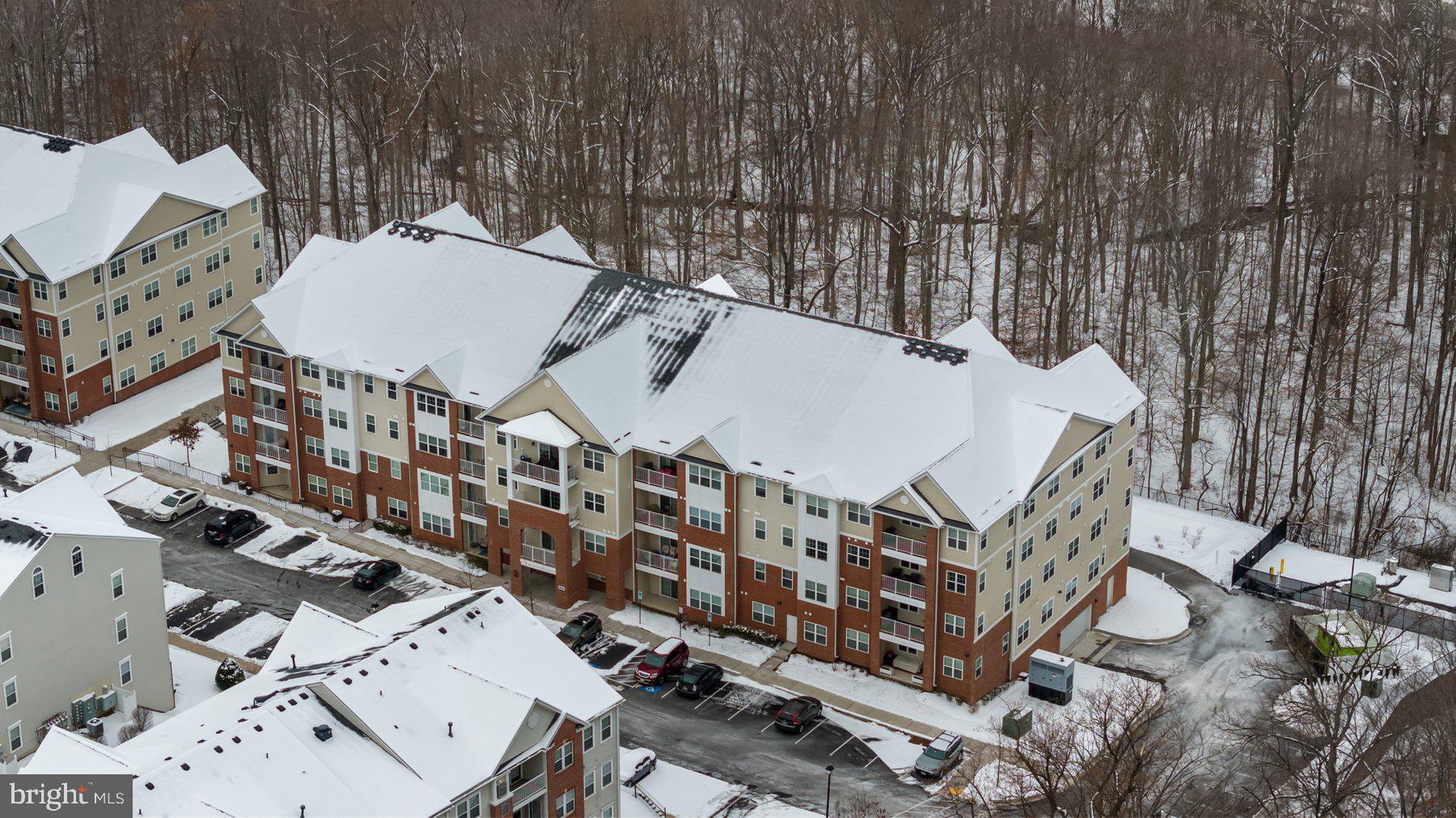 634 Wallingford ROAD Unit: 4F