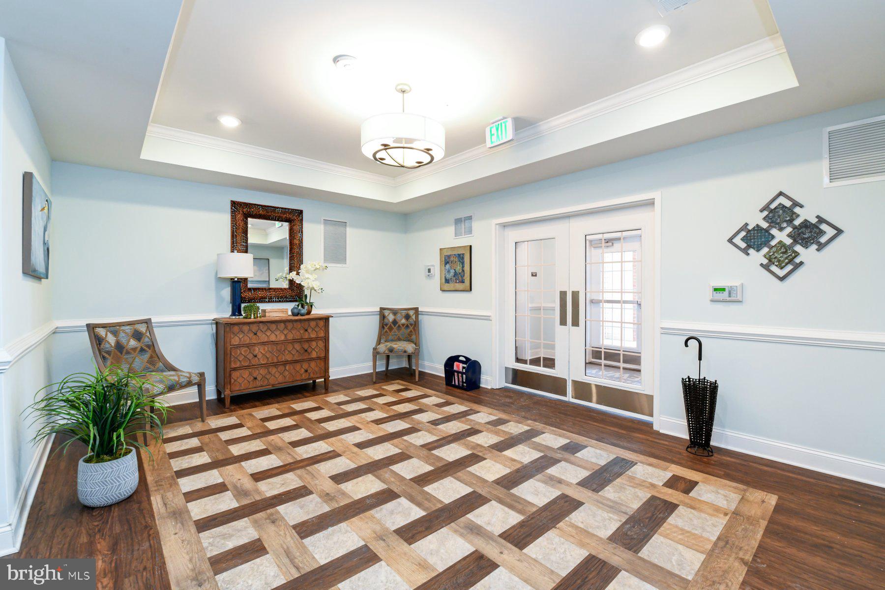 634 Wallingford ROAD Unit: 4F