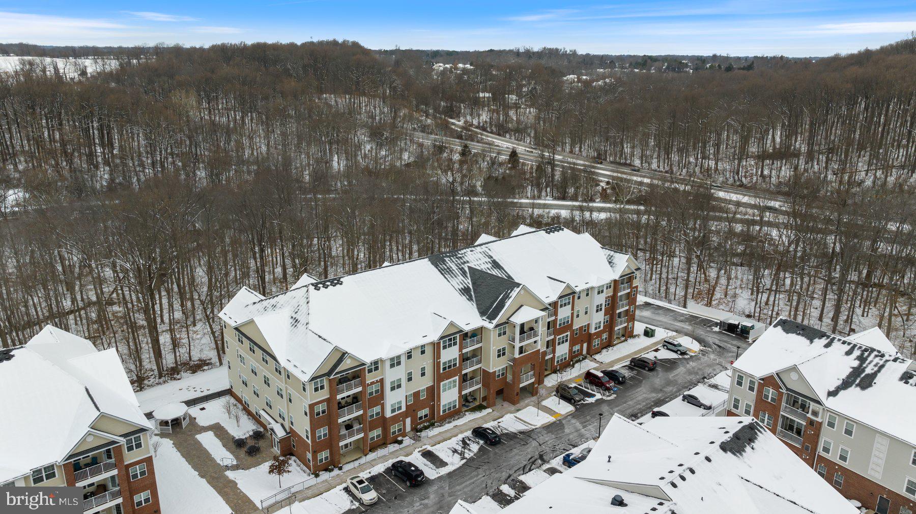 634 Wallingford ROAD Unit: 4F