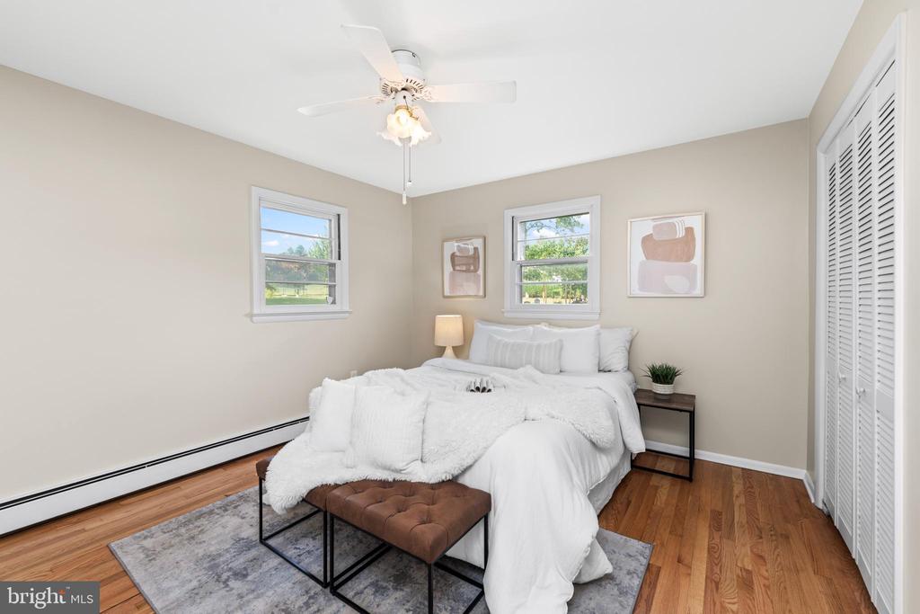 2410 Fairview Dr