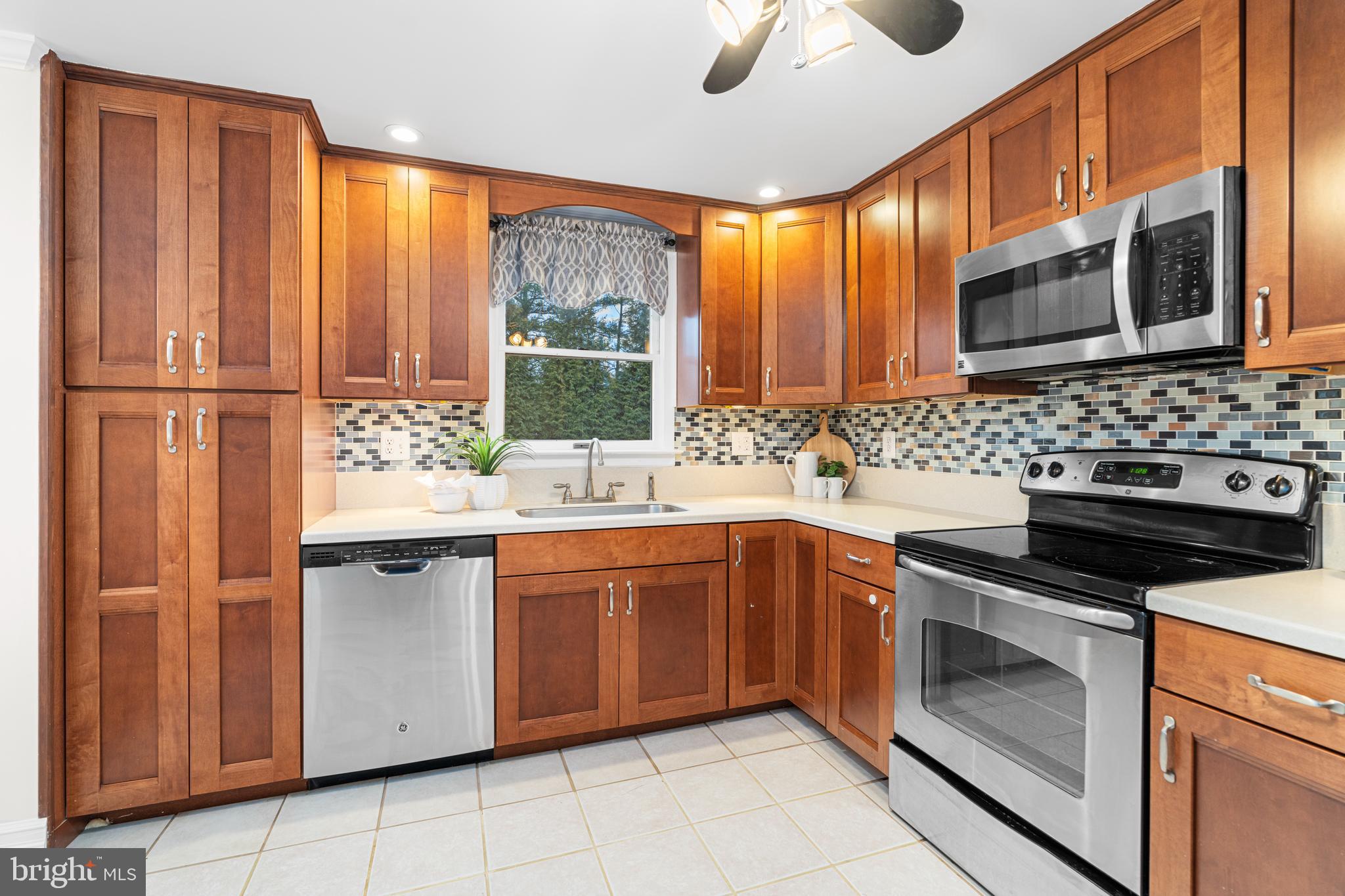 1300 Gates Head Dr