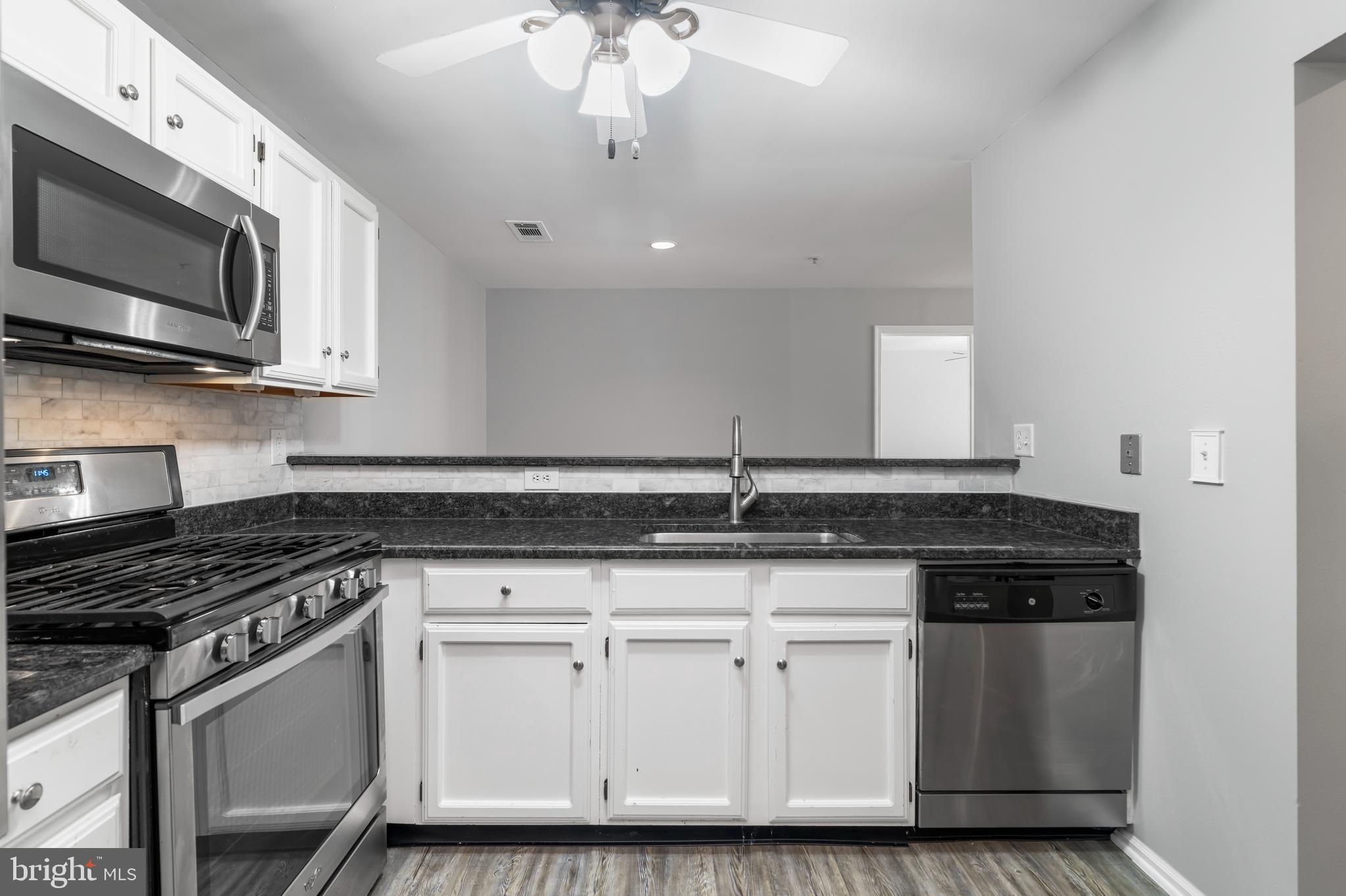 294-L Canterbury Rd #294-L