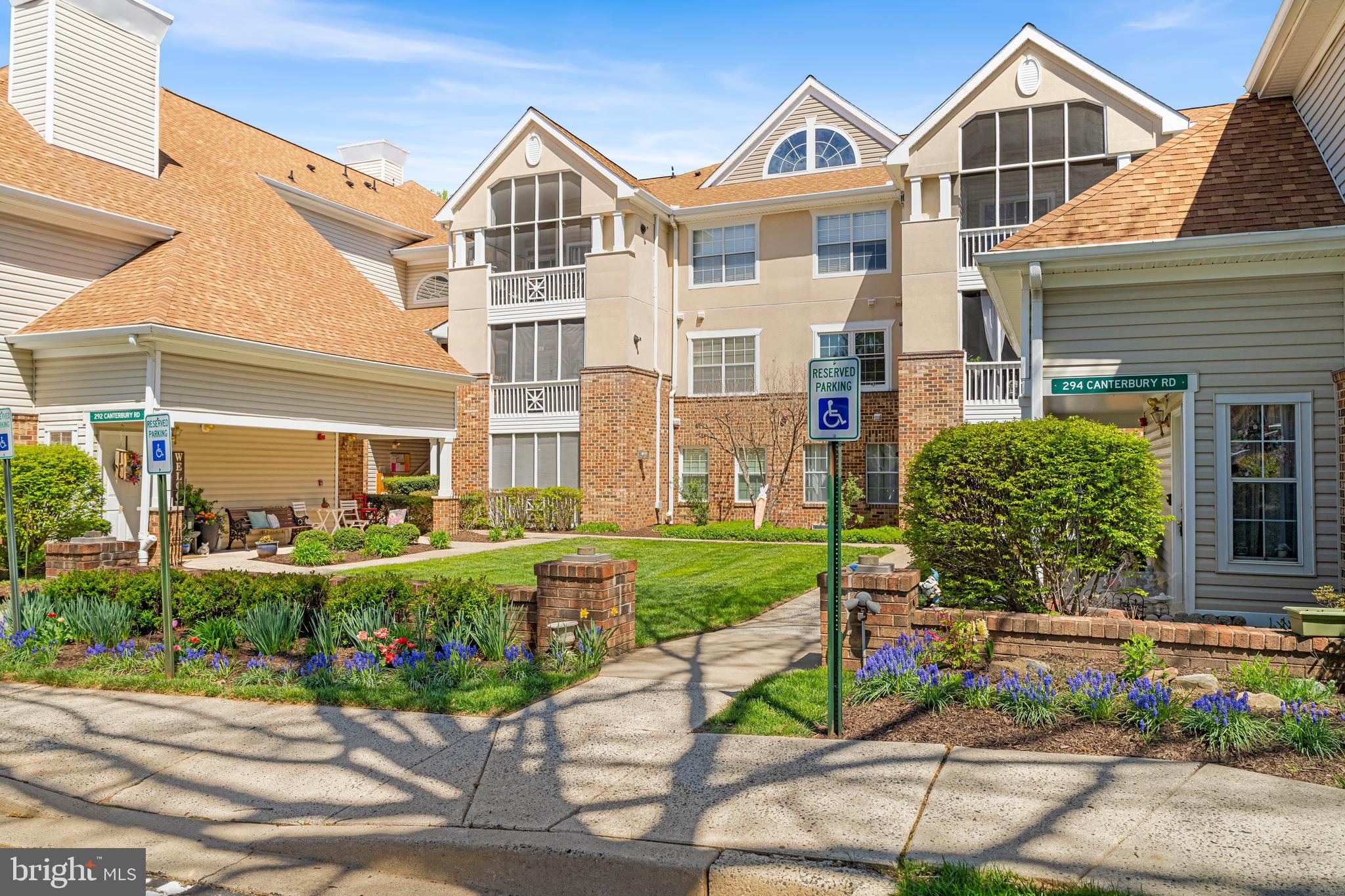 294-L Canterbury Rd #294-L