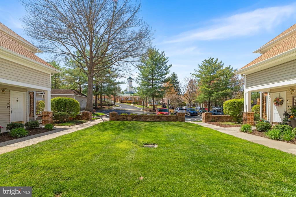 294-L Canterbury Rd #294-L