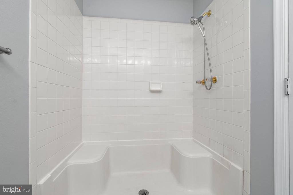 294-L Canterbury Rd #294-L