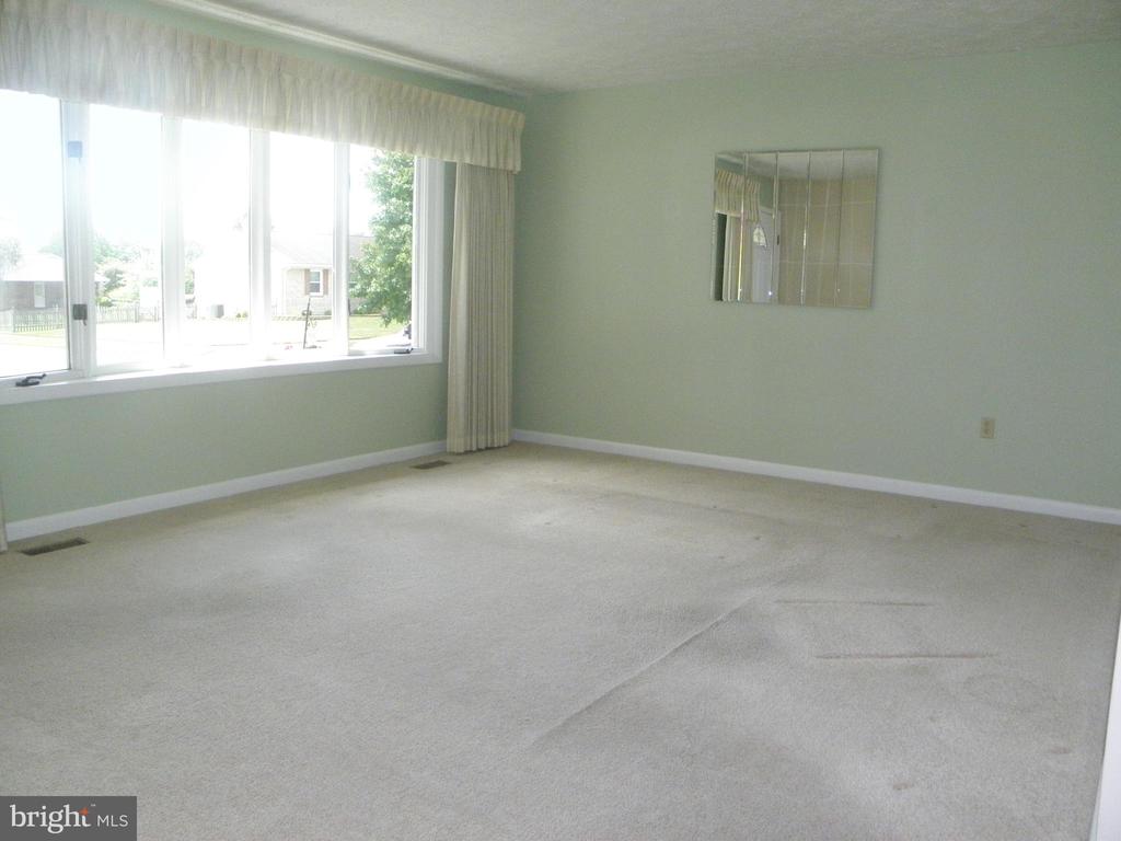 863 FLINTLOCK DRIVE